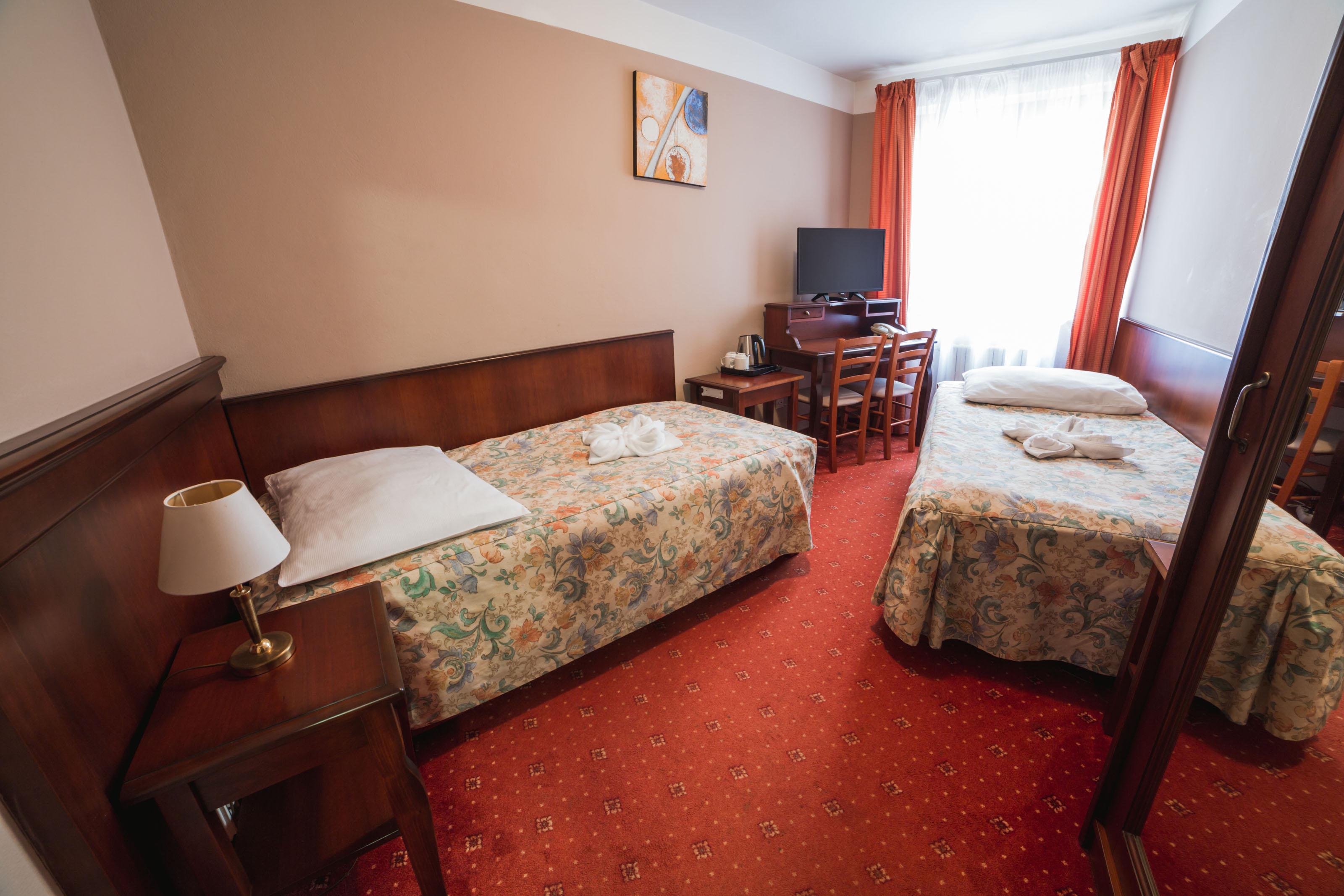 Hotel Dalimil Praha Bagian luar foto